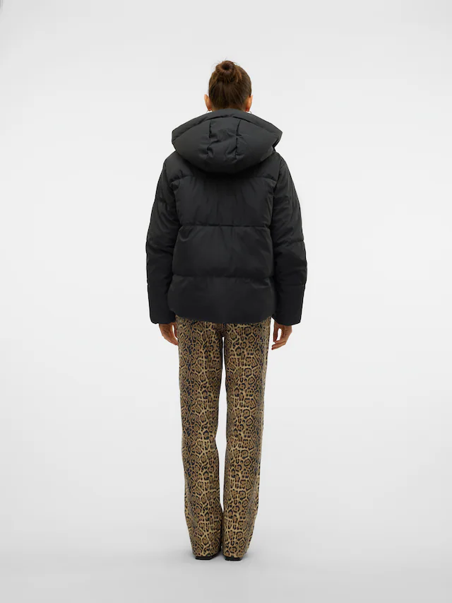 Vero Moda Steppjacke »VMGRETAKYLIE SHORT COATED JACKET NOOS« mit Kapuze Lederimitat