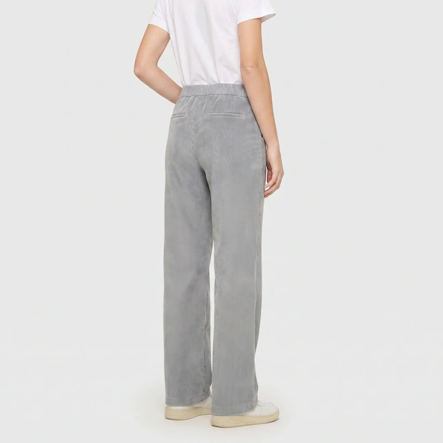 MAC Cordhose »CHIARA« mit weitem Bein