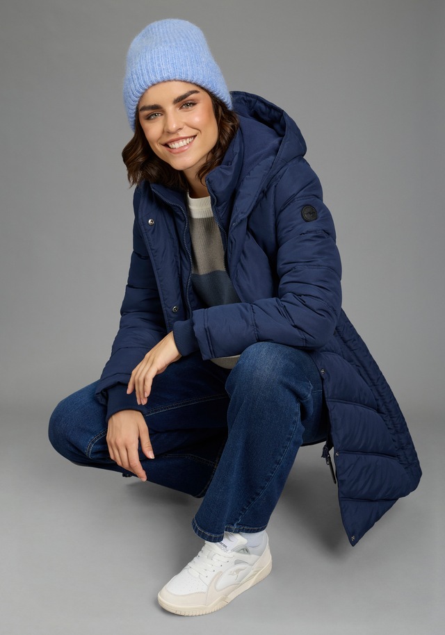 KangaROOS Winterjacke mit Kapuze mit hochschließendem Kragen, gefütterte Kapuze