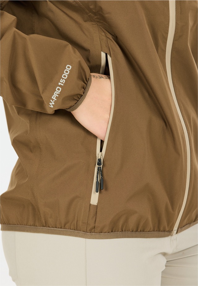 WHISTLER Softshelljacke »Selawik« mit 15.000 mm Wassersäule