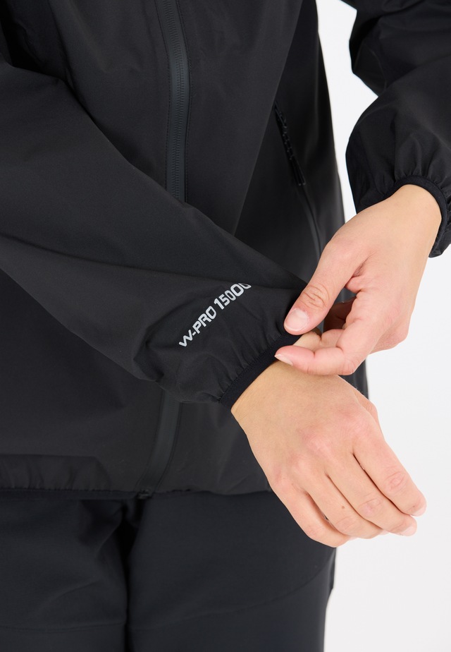 WHISTLER Softshelljacke »Selawik« mit 15.000 mm Wassersäule