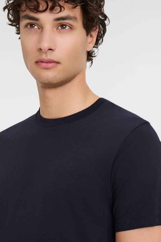 Replay T-Shirt »mit Logostickerei auf der Brust«