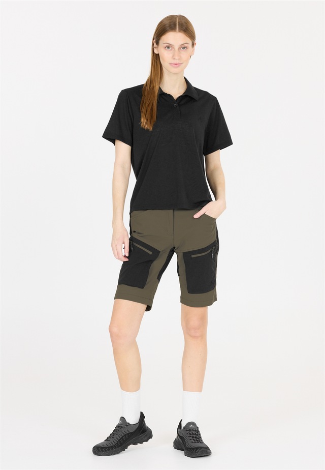 WHISTLER Shorts »Kodiak« mit 4-Wege-Stretch-Material