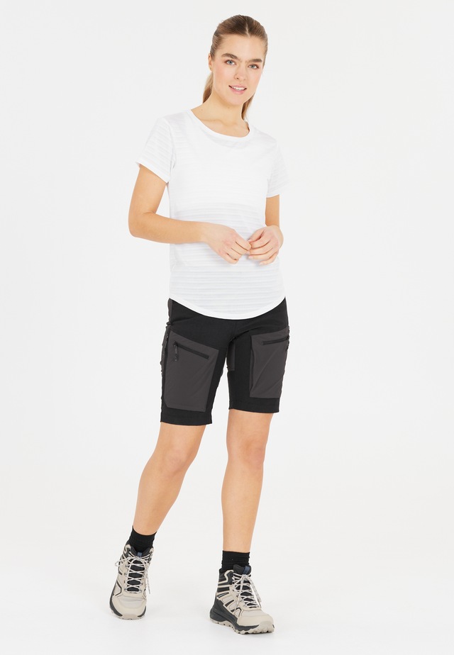 WHISTLER Shorts »Kodiak« mit 4-Wege-Stretch-Material