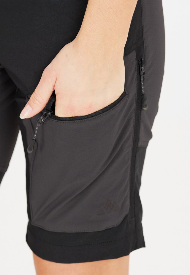 WHISTLER Shorts »Kodiak« mit 4-Wege-Stretch-Material