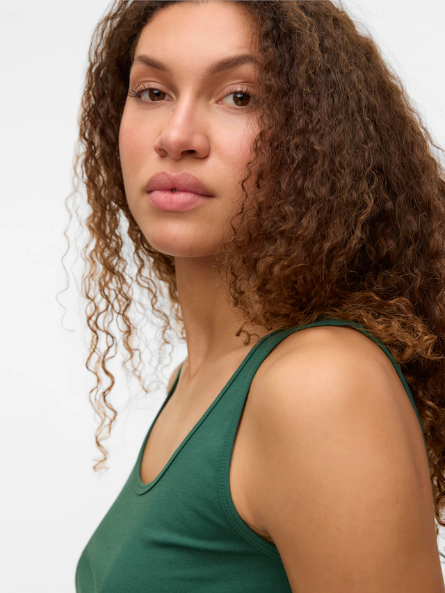 Vero Moda Tanktop »VMLULU LONG TANK TOP JRS GA NOOS« Baumwollmischung, regular fit