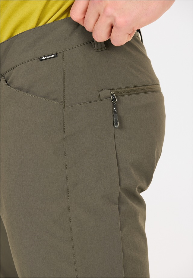 WHISTLER Shorts »Shann« mit Quick-Dry-Technologie