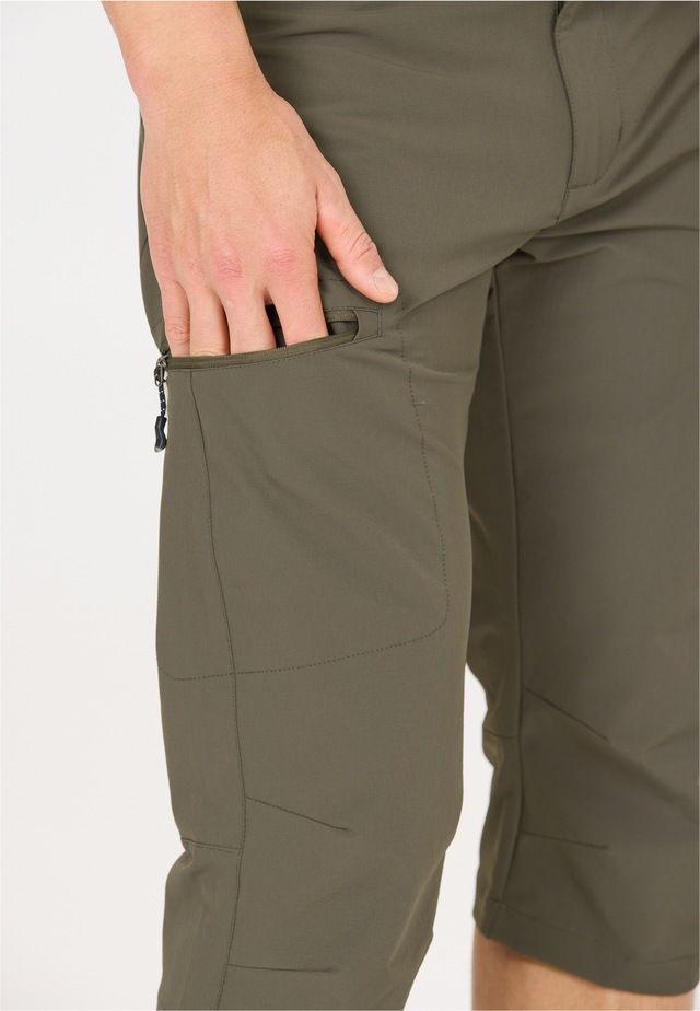 WHISTLER Shorts »Shann« mit Quick-Dry-Technologie