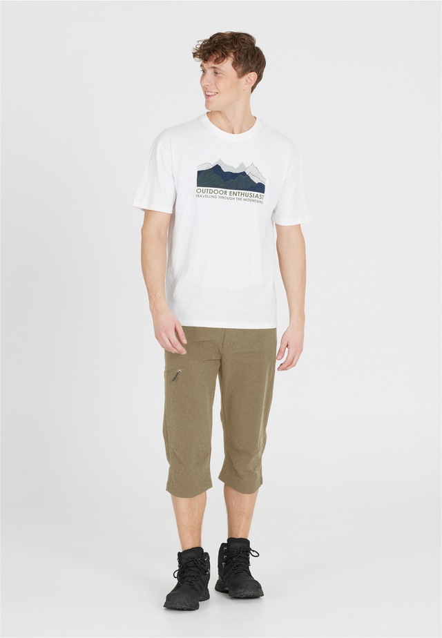 WHISTLER Shorts »Shann« mit Quick-Dry-Technologie