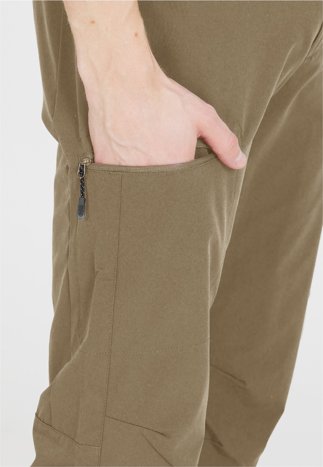 WHISTLER Shorts »Shann« mit Quick-Dry-Technologie
