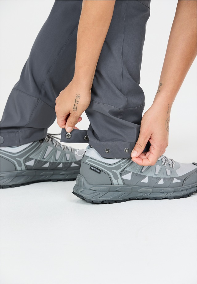 WHISTLER Softshellhose »Avatar« mit 4-Wege-Stretch-Material