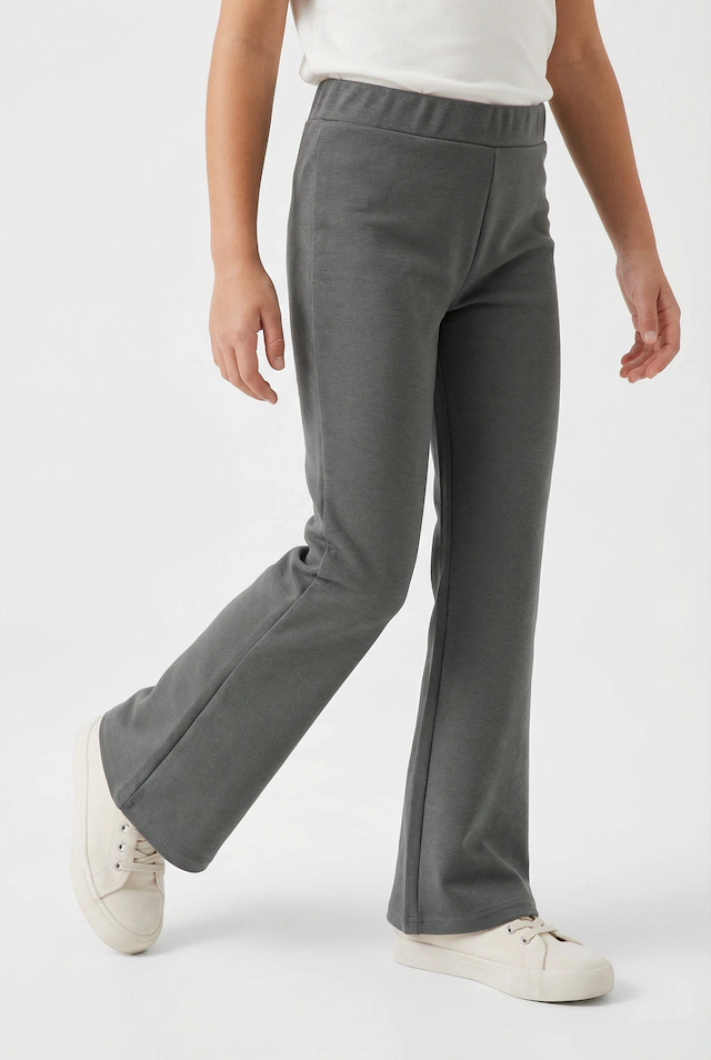 Name It Jerseyhose »NKFFRIKKALI für Mädchen mit ausgestelltem Bein und Viskose« unifarben, casual, ausgestellt, Viskosemix, ohne Kragen