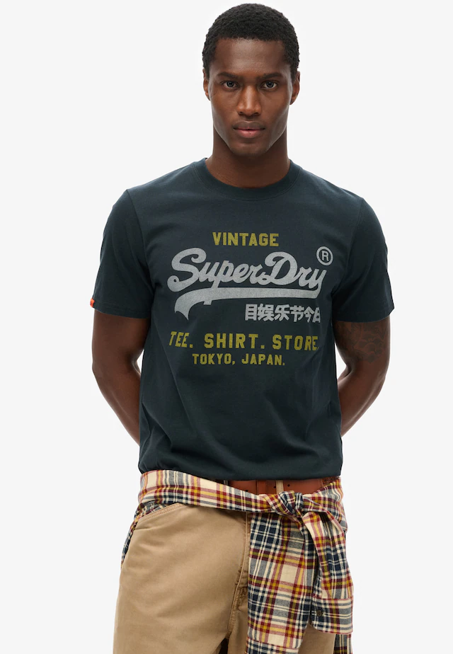 Superdry Rundhalsshirt »VL HERITAGE RELAXED TEE« Relaxed Fit, aus Baumwolle und Single Jersey, Kurzarm, pflegeleicht