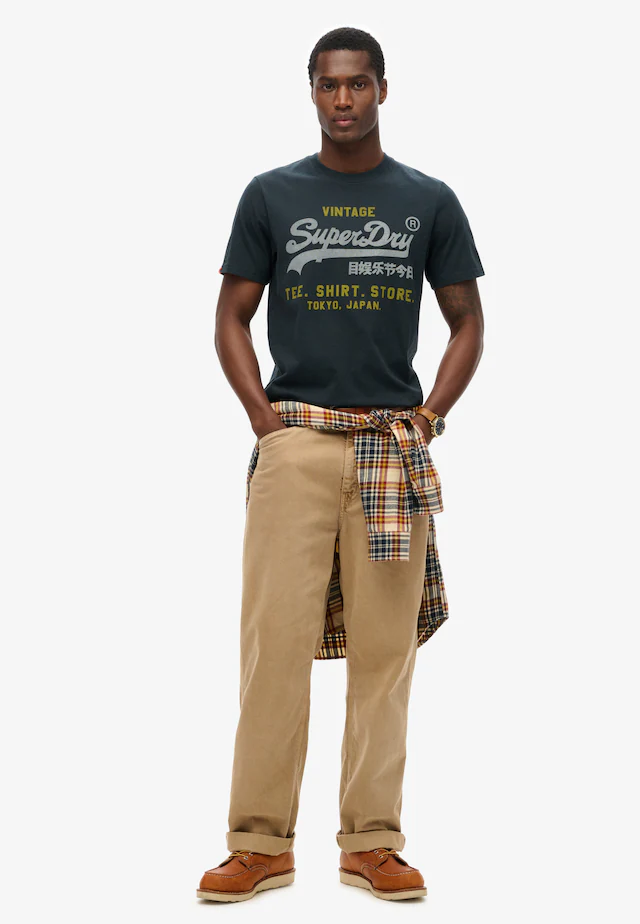 Superdry Rundhalsshirt »VL HERITAGE RELAXED TEE« Relaxed Fit, aus Baumwolle und Single Jersey, Kurzarm, pflegeleicht