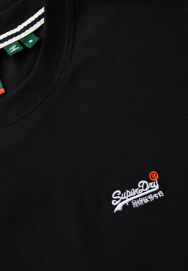 Superdry Rundhalsshirt »ESSENTIAL CONTRAST EMB TEE« Slim Fit, aus Baumwolle und Single Jersey, mit Print, pflegeleicht