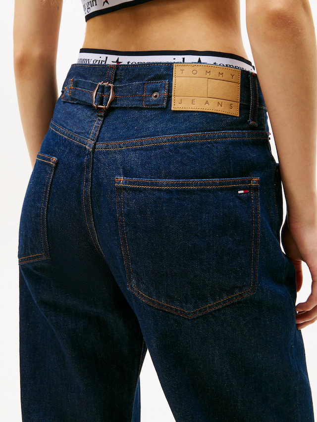 Tommy Jeans Relax-fit-Jeans »MIA MR RLXD STR« in blauer Waschung, mit Hammerschlaufe, Mid Rise