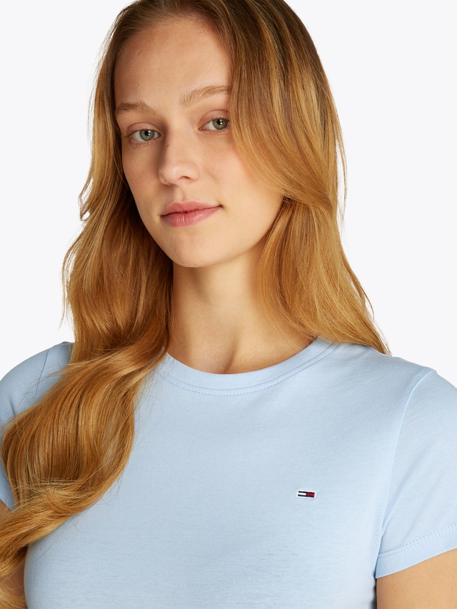 Tommy Jeans Kurzarmshirt »TJW SLIM C-NECK TEE« mit Logo-Stickerei