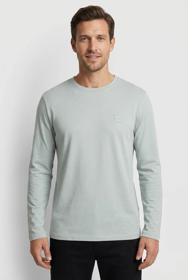 BOSS ORANGE Langarmshirt »Tacks« mit Markenlogo auf der Brust