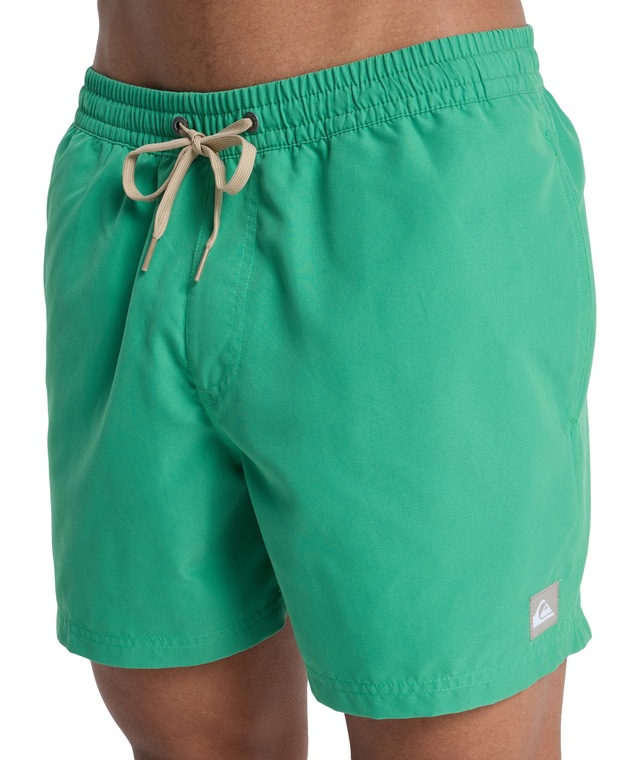 Quiksilver Badeshorts »EVERYDAY VOLLEY 15« unifarbene Optik, mit kontrastfarbenen Details, Straight-Leg-Passform