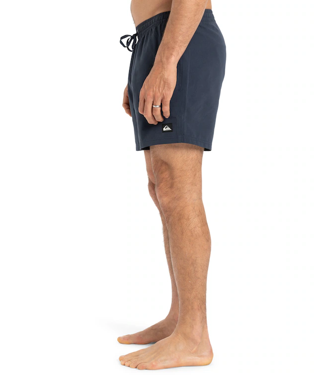 Quiksilver Badeshorts »EVERYDAY VOLLEY 15« unifarbene Optik, mit kontrastfarbenen Details, Straight-Leg-Passform