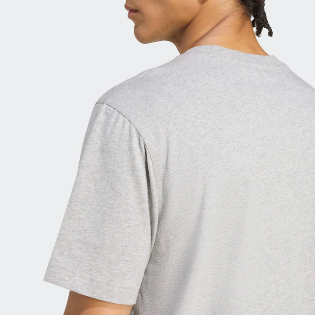 adidas Originals T-Shirt »TREFOIL ESSENTIALS« mit Trefoil Logo auf der Brust, Kurzarm, aus Baumwolljersey