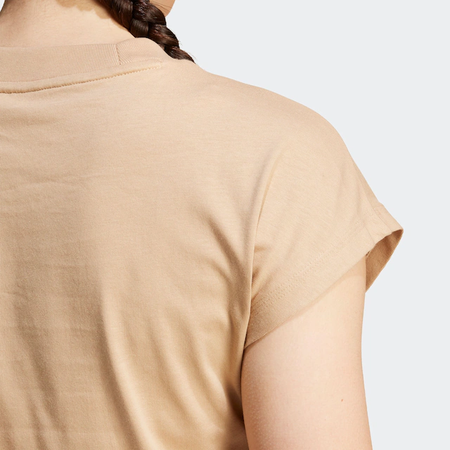 adidas Sportswear T-Shirt »ESSENTIALS LINEAR COTTON« sportlicher Stil, Kurzarm, ohne Verschluss, aus Baumwolle