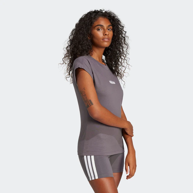 adidas Sportswear T-Shirt »ESSENTIALS LINEAR COTTON« sportlicher Stil, Kurzarm, ohne Verschluss, aus Baumwolle