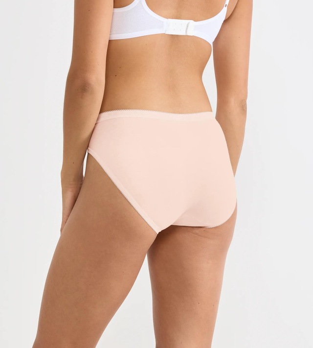 sloggi Taillenslip »Basic+ Tai« mit hohem Beinausschnitt, Cotton-Mix, glatte Nähte