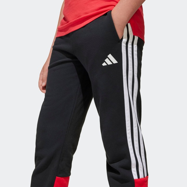 adidas Sportswear Sporthose »SEASONAL ESSENTIALS TIBERIO 3-STREIFEN KIDS« für Kinder, mit Gummizug, aus Baumwolle und Polyester