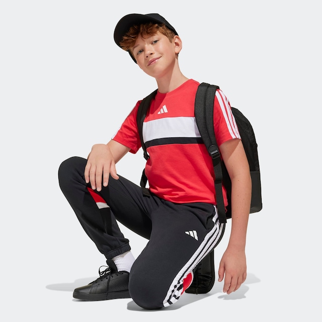 adidas Sportswear Sporthose »SEASONAL ESSENTIALS TIBERIO 3-STREIFEN KIDS« für Kinder, mit Gummizug, aus Baumwolle und Polyester