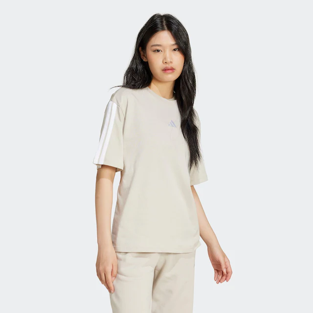 adidas Sportswear T-Shirt »ESSENTIALS 3-STREIFEN BOYFRIEND« Kurzarmdesign, mit Rundhalsausschnitt, gerader Abschluss