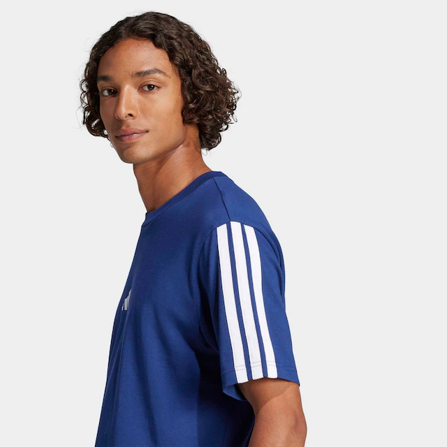 adidas Sportswear T-Shirt »ESSENTIALS 3-STREIFEN SINGLE JERSEY« mit sportlichem Stil, Kurzarm, ohne Verschluss, aus Baumwolle