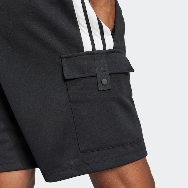 adidas Sportswear Shorts »TIRO« für Erwachsene, mit AEROREADY, aus Polyester, normale Weite