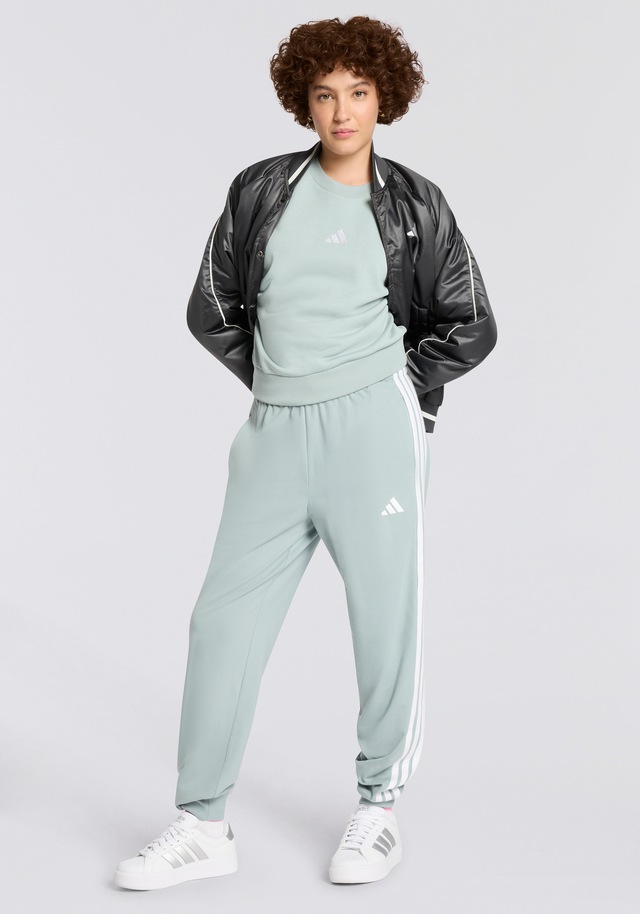 adidas Sportswear Sporthose »ESSENTIALS 3-STREIFEN« für Erwachsene, aus Baumwolle und Elasthan, mit Kordelverschluss