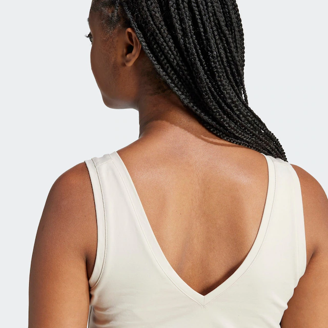 adidas Sportswear Tanktop »ESSENTIALS SMALL LOGO COTTON LIFESTYLE« schmale Passform, leichtes und luftiges Design