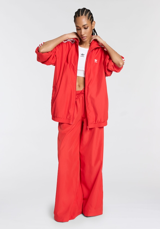 adidas Originals T-Shirt »ESS RIB TEE« figurbetonte Passform, schmaler Schnitt, kürzerer Schnitt