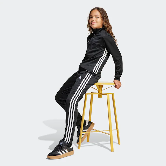 adidas Performance Trainingsanzug »TIRO 25 ESSENTIALS KIDS« 2 Stk. für Kinder, mit 2 Teilen, aus Polyester