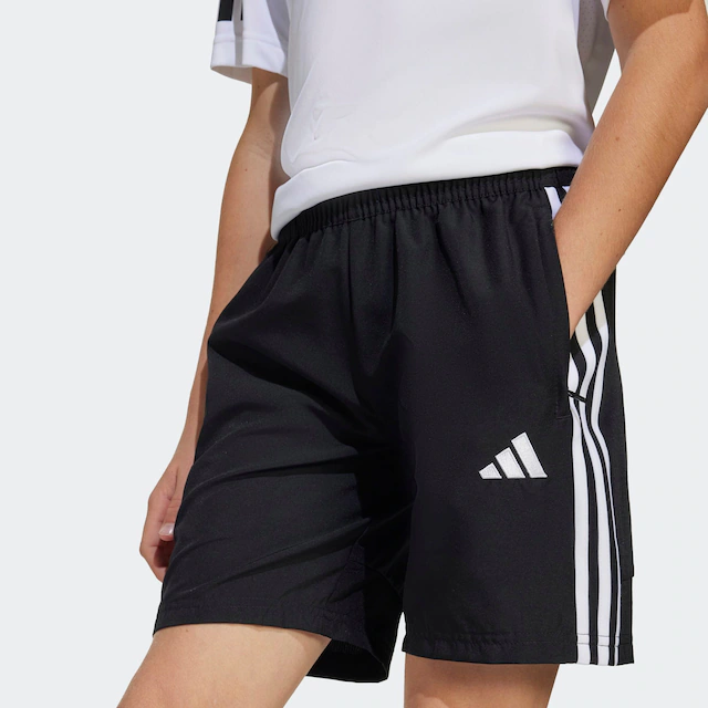 adidas Performance Trainingsshorts »TIRO 25 ESSENTIALS WOVEN KIDS«