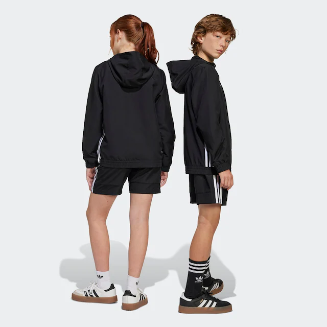 adidas Performance Trainingsshorts »TIRO 25 ESSENTIALS WOVEN KIDS«