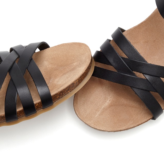 LASCANA Sandale »Sandalette, Sommerschuh, offener Schuh,« aus Leder mit Korkfußbett