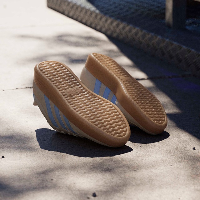 adidas Sportswear Sneaker »BARREDA« inspiriert vom Design des adidas handball spezial