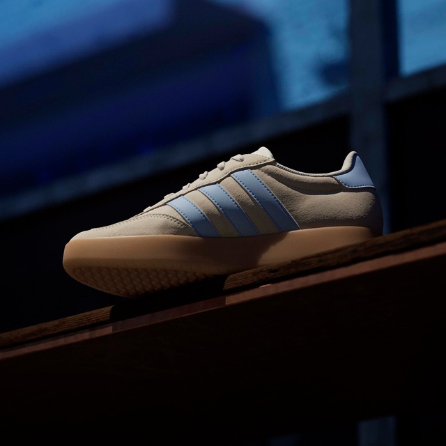 adidas Sportswear Sneaker »BARREDA« inspiriert vom Design des adidas handball spezial