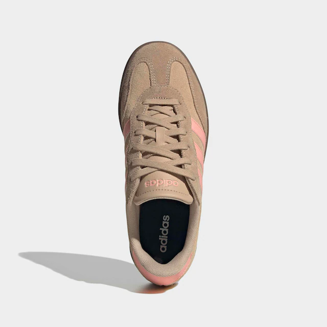 adidas Sportswear Sneaker »BARREDA« inspiriert vom Design des adidas handball spezial