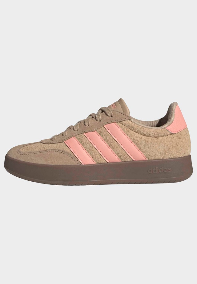 adidas Sportswear Sneaker »BARREDA« inspiriert vom Design des adidas handball spezial