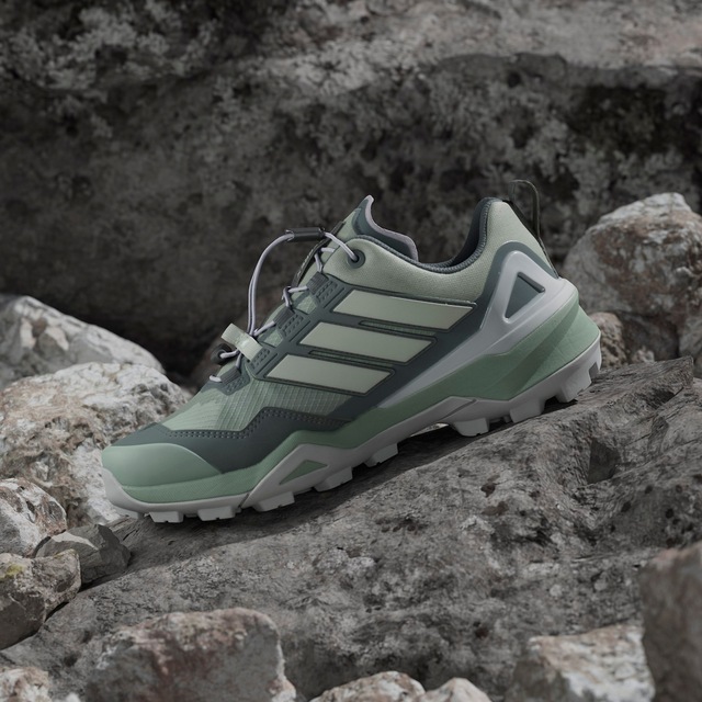 adidas TERREX Wanderschuh »SKYCHASER GORE-TEX« wasserdicht dank Gore-Tex Membrane