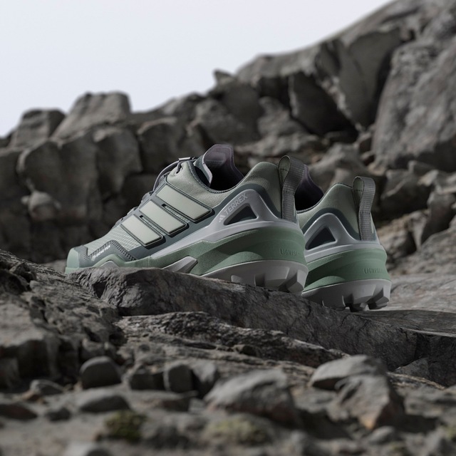 adidas TERREX Wanderschuh »SKYCHASER GORE-TEX« wasserdicht dank Gore-Tex Membrane