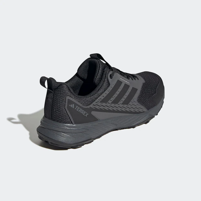 adidas TERREX Trailrunningschuh »TRACEFINDER« Trail-Runningschuhe