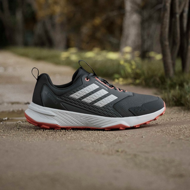 adidas TERREX Trailrunningschuh »TRACEFINDER« Trail-Runningschuhe