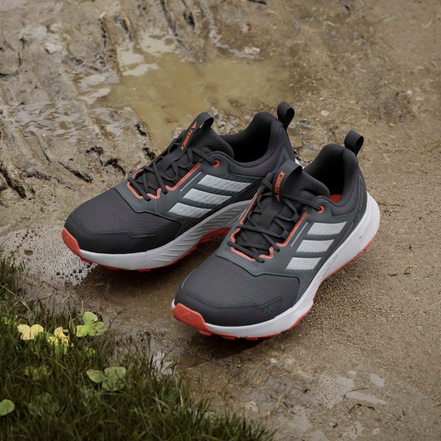 adidas TERREX Trailrunningschuh »TRACEFINDER« Trail-Runningschuhe