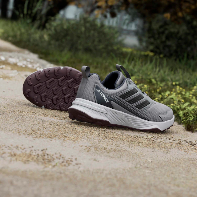 adidas TERREX Trailrunningschuh »TRACEFINDER« Trail-Runningschuhe
